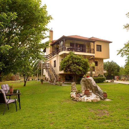 Άελλα Appartement Ierissós Buitenkant foto