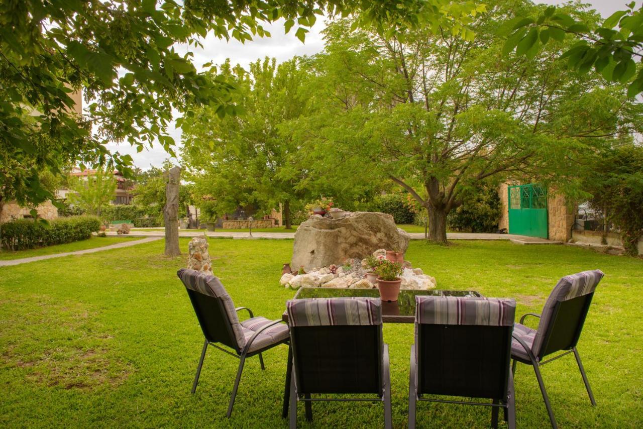 Άελλα Appartement Ierissós Buitenkant foto
